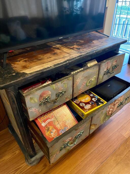 Spacious Downtown Jackson Retreat- Historic Hangout 외부 사진