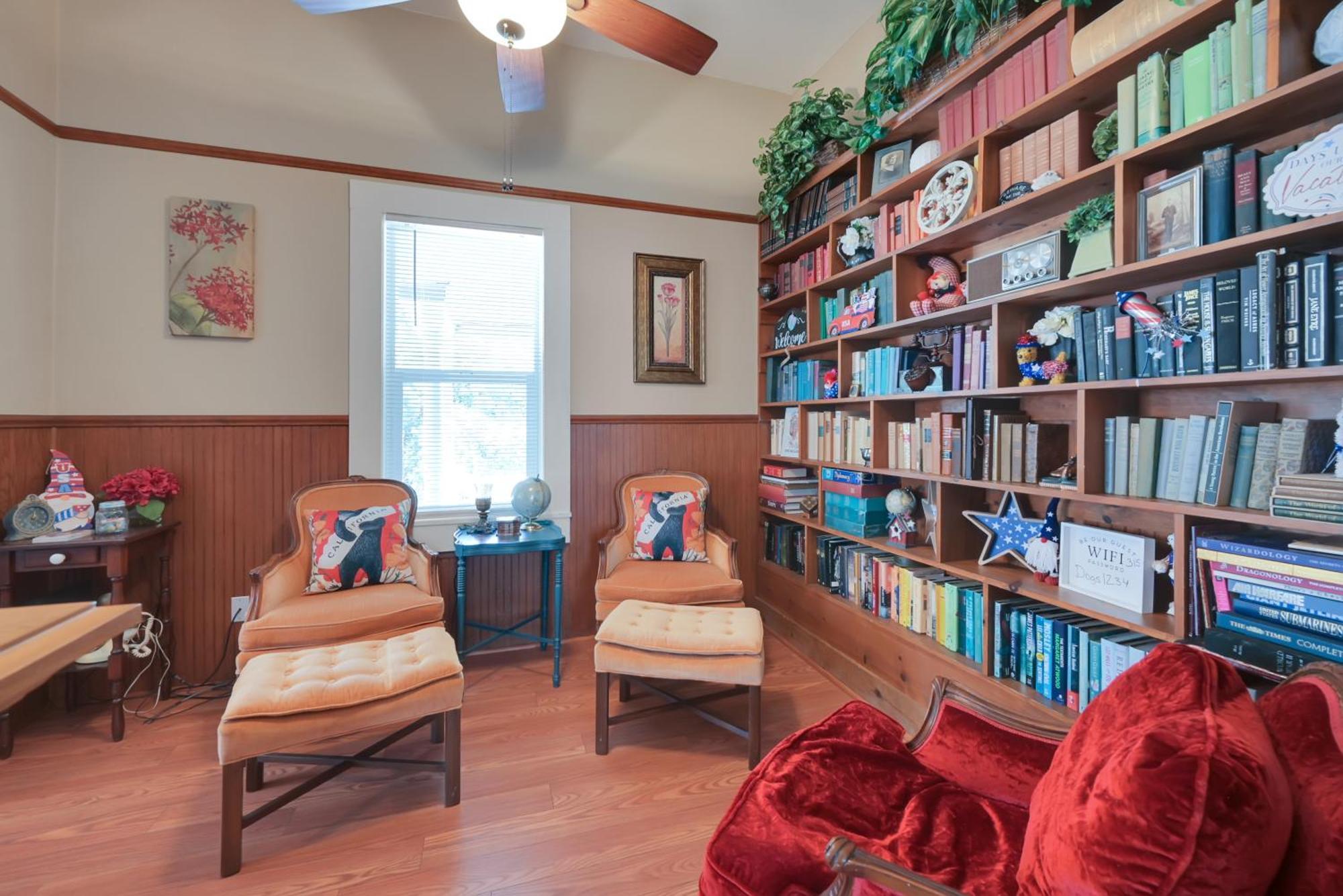 Spacious Downtown Jackson Retreat- Historic Hangout 외부 사진